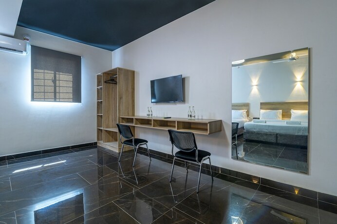 Imagen general del The Ivory Suites by Armaan. Foto 10