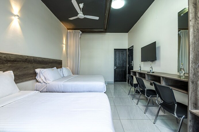 Imagen general del The Ivory Suites by Armaan. Foto 15