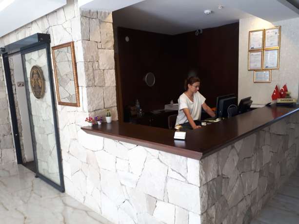 Imagen de los interiores del The Klazomenai Marine Hotel. Foto 18