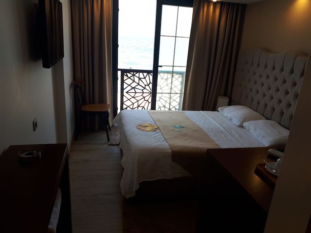 Imagen de la habitación del The Klazomenai Marine Hotel. Foto 16