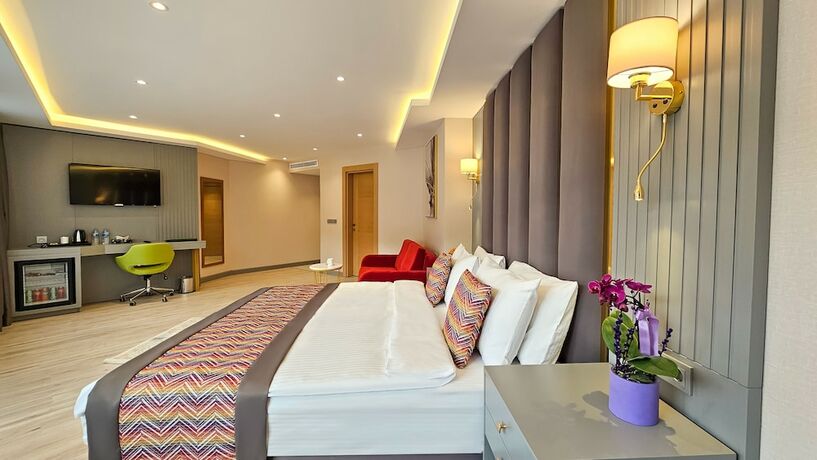 Imagen general del The K&uuml;ls&uuml;mz Hotel. Foto 2