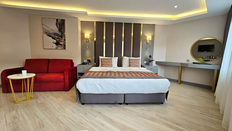 Imagen general del The K&uuml;ls&uuml;mz Hotel. Foto 11