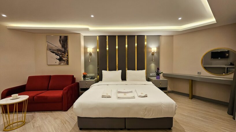 Imagen de la habitación del The K&uuml;ls&uuml;mz Hotel. Foto 17