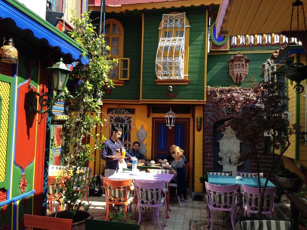 Imagen del bar/restaurante del The Kybele Hotel - Special Class. Foto 9