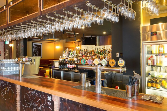 Imagen del bar/restaurante del The Lansdowne Sydney. Foto 4