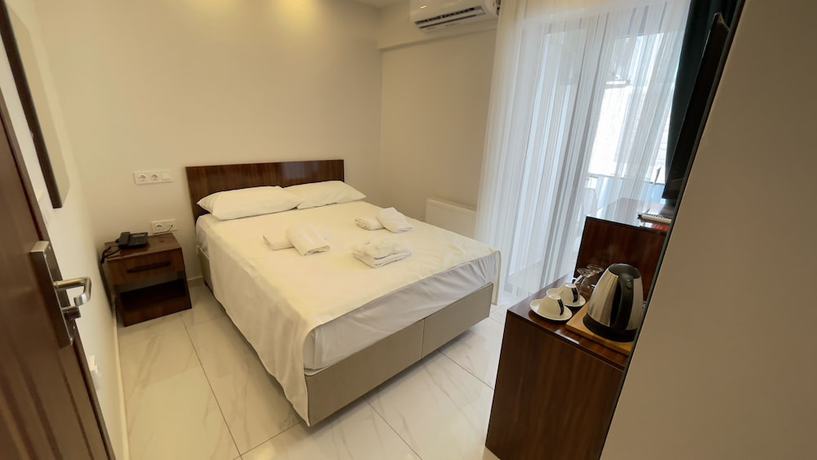 Imagen de la habitación del The Lavington Hotel. Foto 12