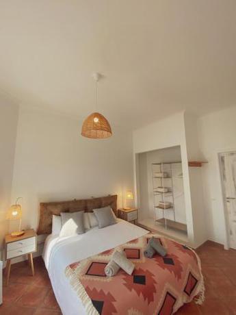 Imagen general del The Lighthouse Hostel Arrifana. Foto 6