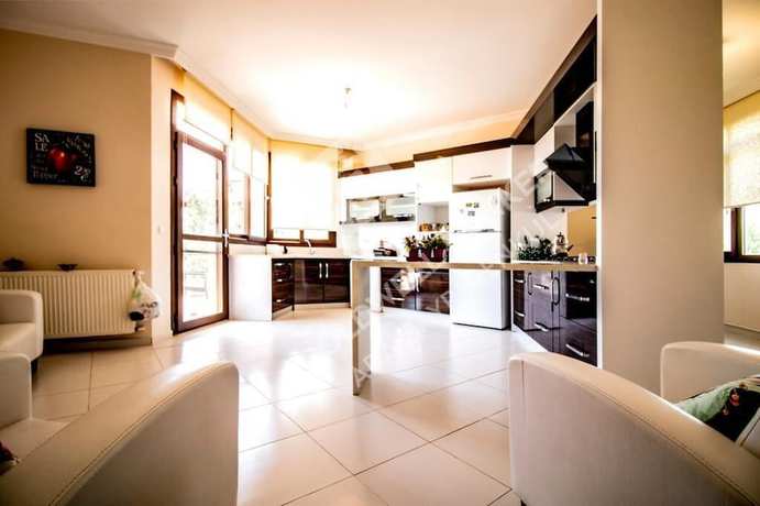 Imagen de los interiores del The Lion\'s Den Kusadasi. Foto 9