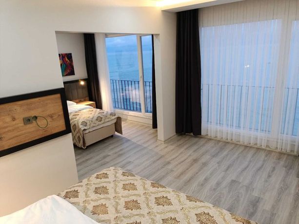 Imagen de la habitación del The Marine Hotel, Arsin. Foto 3