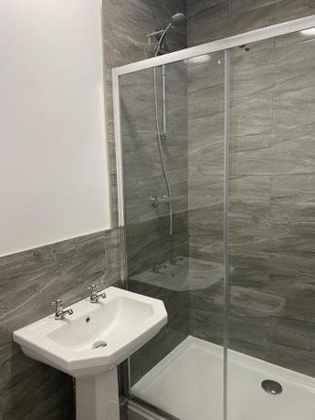 Imagen de la habitación del The Marine Hotel, Criccieth. Foto 17