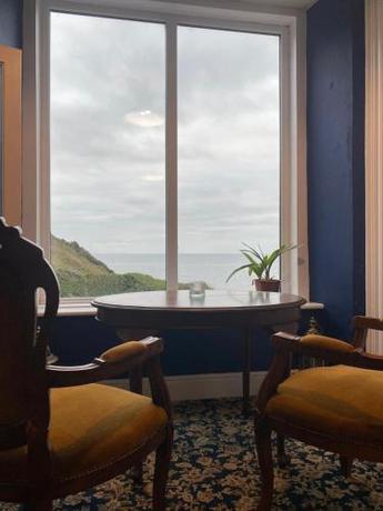 Imagen general del The Marine Hotel, Criccieth. Foto 9