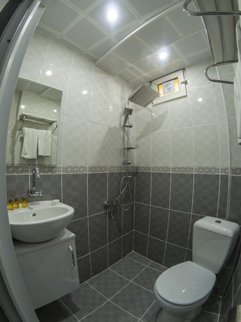 Imagen de la habitación del The Merwano Hotel. Foto 6