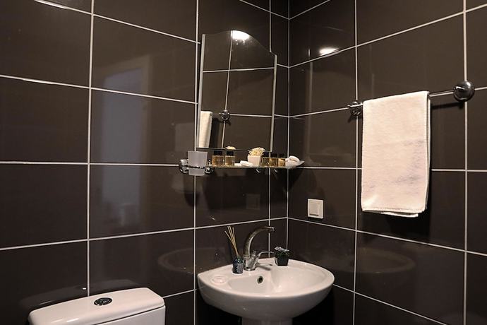 Imagen de la habitación del The Merwano Hotel. Foto 12