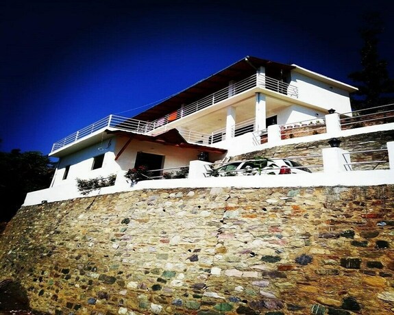 Imagen general del The Moksh Eco Inn. Foto 13