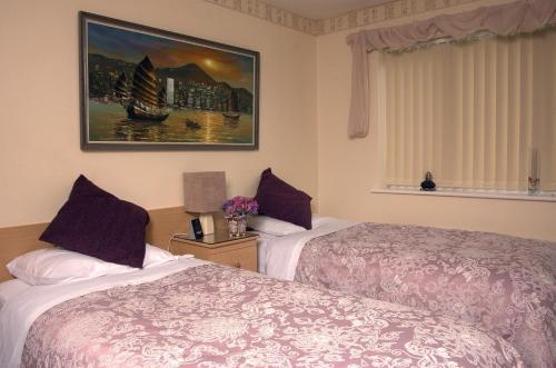 Imagen de la habitación del The New Inn Hotel. Foto 7