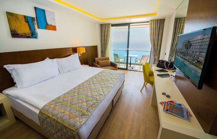Imagen de la habitación del The Nowness Luxury Hotel and Spa. Foto 8