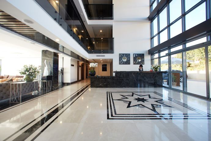 Imagen de los interiores del The Nowness Luxury Hotel and Spa. Foto 16