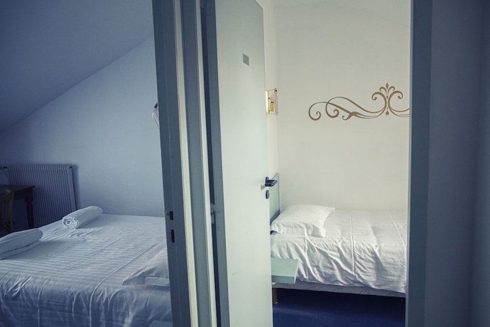 Imagen de la habitación del The Old Hotel Ravel. Foto 4