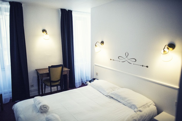 Imagen de la habitación del The Old Hotel Ravel. Foto 8