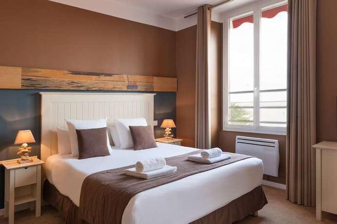 Imagen de la habitación del The Originals Boutique, H&ocirc;tel de la Plage. Foto 15