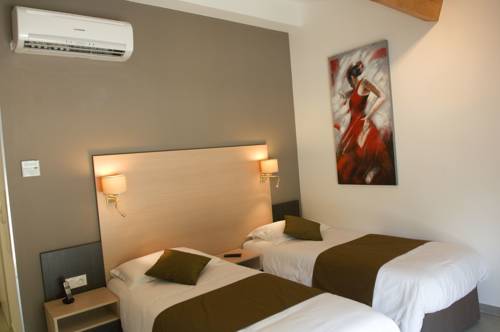 Imagen de la habitación del The Originals City, H&ocirc;tel Les Bastides Du Gapeau, Hy&egrave;res Nord. Foto 13