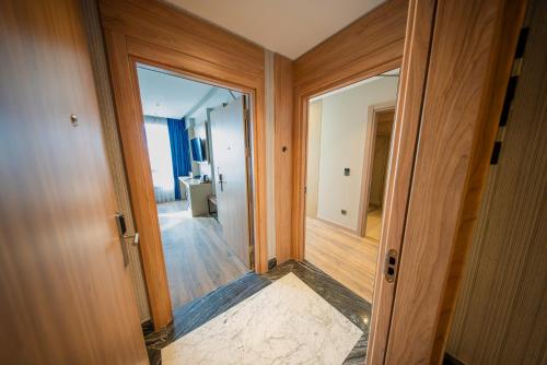 Imagen de la habitación del The Palm Bosphorus Hotel. Foto 17