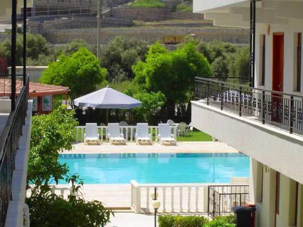 Imagen de los exteriores del The Palm Club Apart Otel. Foto 13
