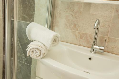 Imagen de la habitación del The PeraPort Hotel. Foto 7