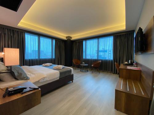 Imagen de la habitación del The Plaza Hotel Edirne. Foto 4