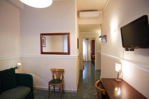 Imagen de la habitación del The Port Residence. Foto 8