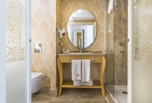 Imagen de la habitación del The Qasr Bodrum Halal Resort & Spa. Foto 1