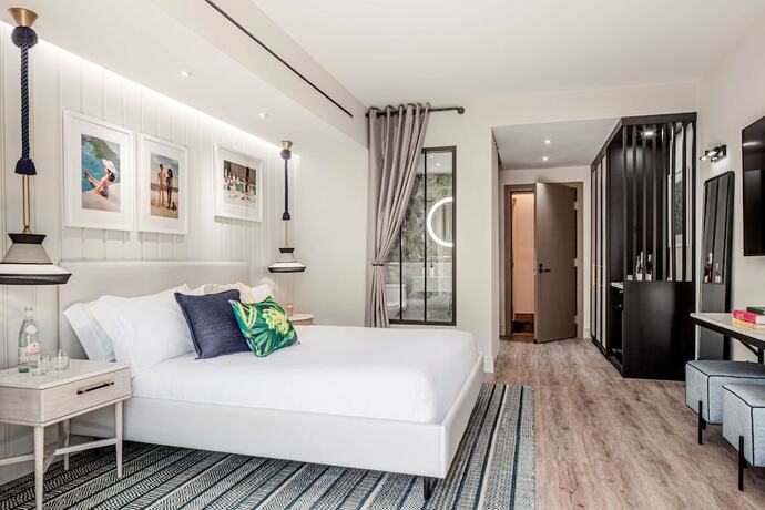 Imagen de la habitación del The Ray Hotel Delray Beach, Curio Collection By Hilton. Foto 17