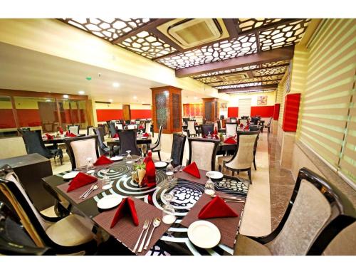 Imagen general del The Red Velvet Hotel Samarpan, Patna. Foto 14