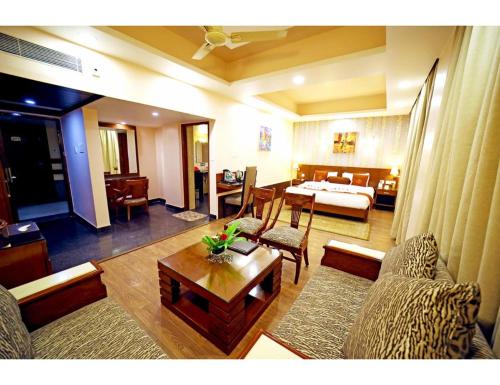 Imagen general del The Red Velvet Hotel Samarpan, Patna. Foto 15