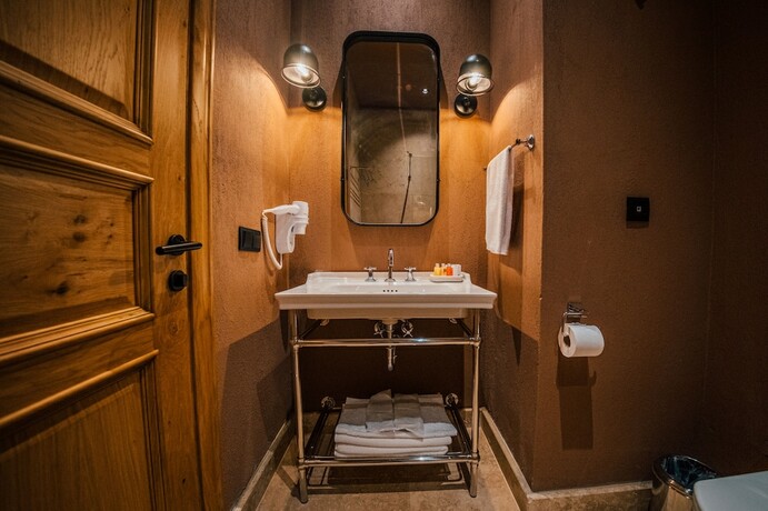 Imagen general del The Remote Hotel. Foto 3