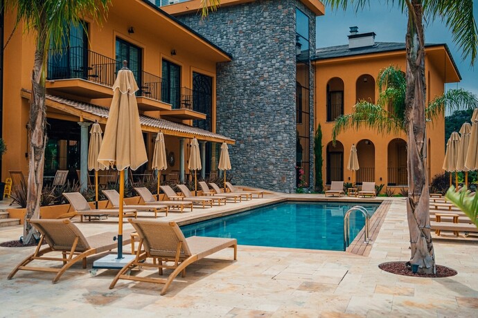 Imagen general del The Remote Hotel. Foto 15