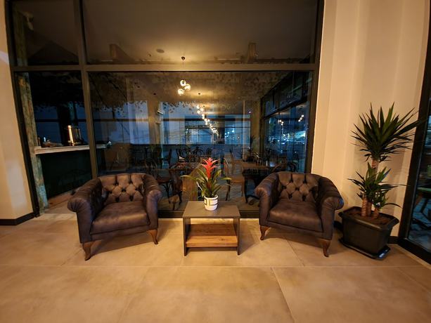 Imagen de los interiores del The Rest Port Hotel. Foto 19