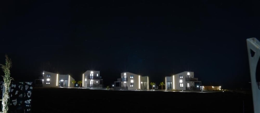 Imagen de los exteriores del The Rooms. Foto 15