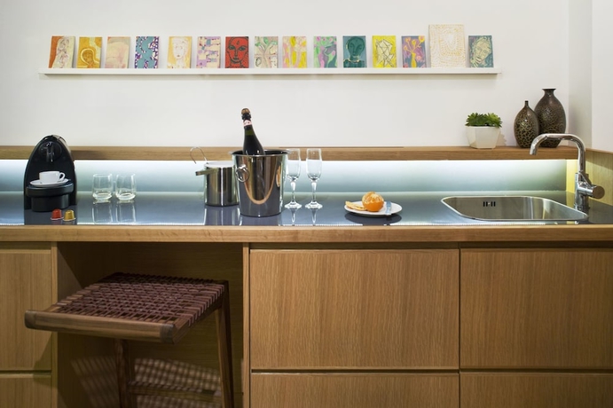 Imagen de la habitación del The Rothschild 71. Foto 6