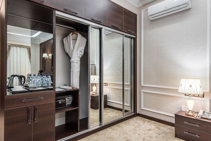 Imagen de la habitación del The Royal Mezbon Hotel and SPA. Foto 16