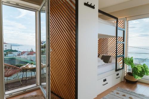 Imagen de la habitación del The Salty Pelican Yoga & Surf Retreat, Ericeira. Foto 19