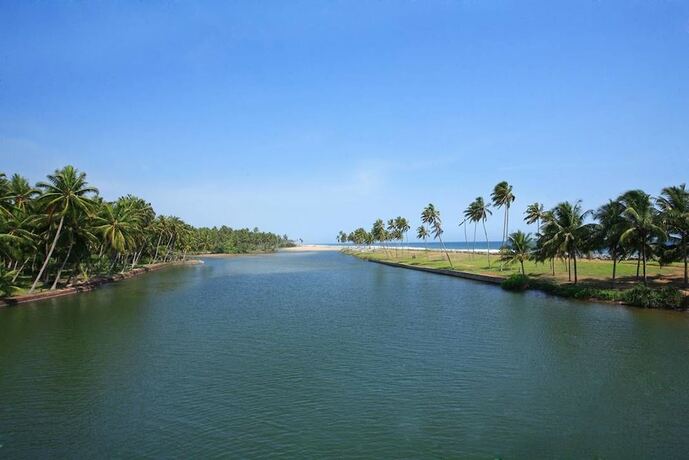 Imagen general del The Sanctum Spring Beach Resort. Foto 5