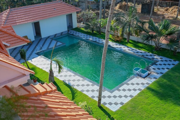 Imagen de la piscina del The Sanctum Spring Beach Resort. Foto 20