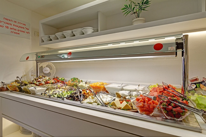 Imagen del bar/restaurante del The Savoy Tel-aviv, Sea Side. Foto 9