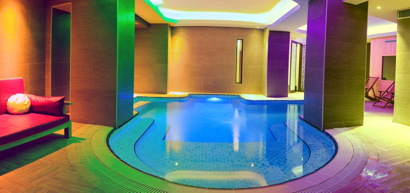 Imagen de la piscina del The Selection Suites. Foto 9