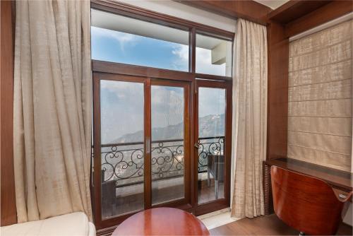 Imagen general del The Solitaire Resort by Lawrence Hotels. Foto 3