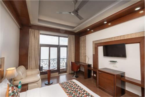 Imagen general del The Solitaire Resort by Lawrence Hotels. Foto 10