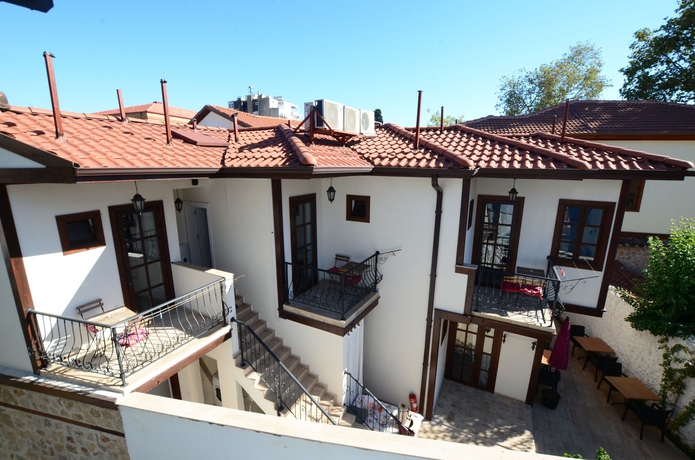 Imagen de los exteriores del The Suite Apart Hotel Kalei&ccedil;i. Foto 15