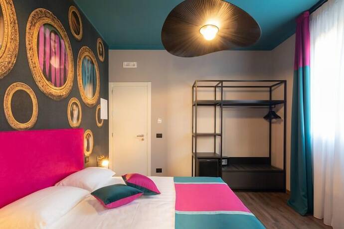 Imagen de la habitación del The Time HomeandHotel. Foto 17
