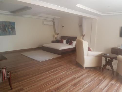 Imagen de la habitación del The Vic Hotel. Foto 7
